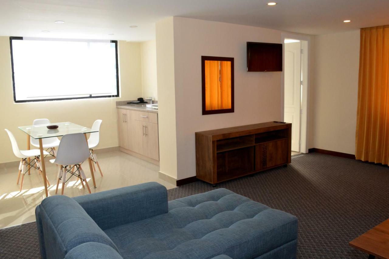 Los Angeles Stay Inn Quito Buitenkant foto