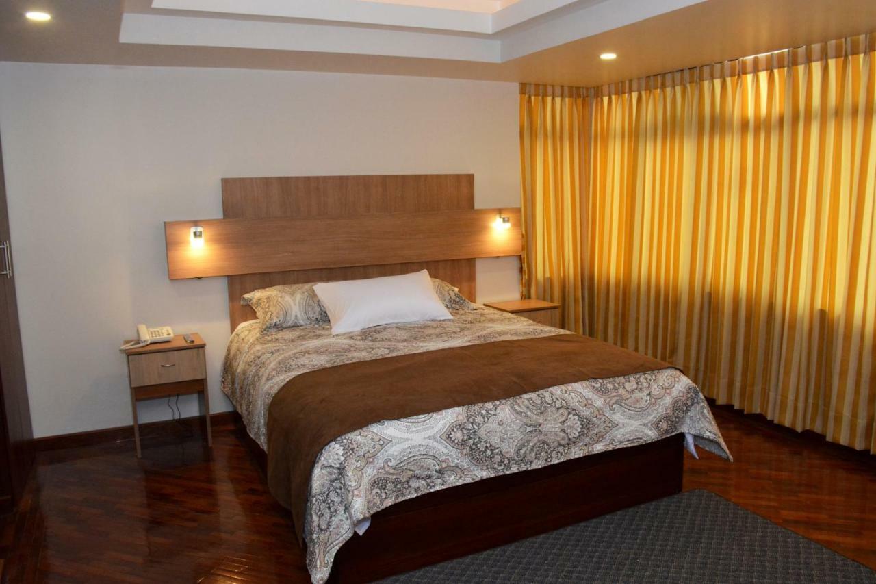Los Angeles Stay Inn Quito Buitenkant foto