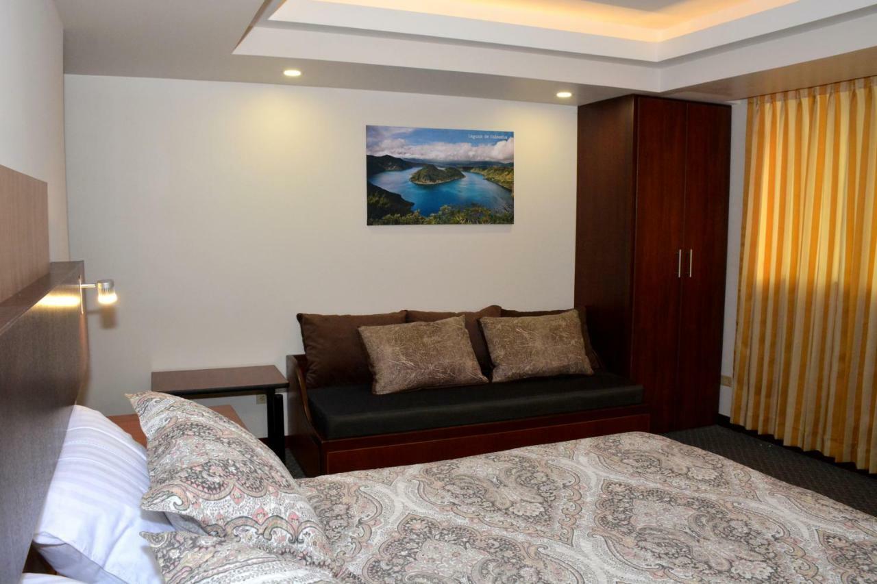 Los Angeles Stay Inn Quito Buitenkant foto
