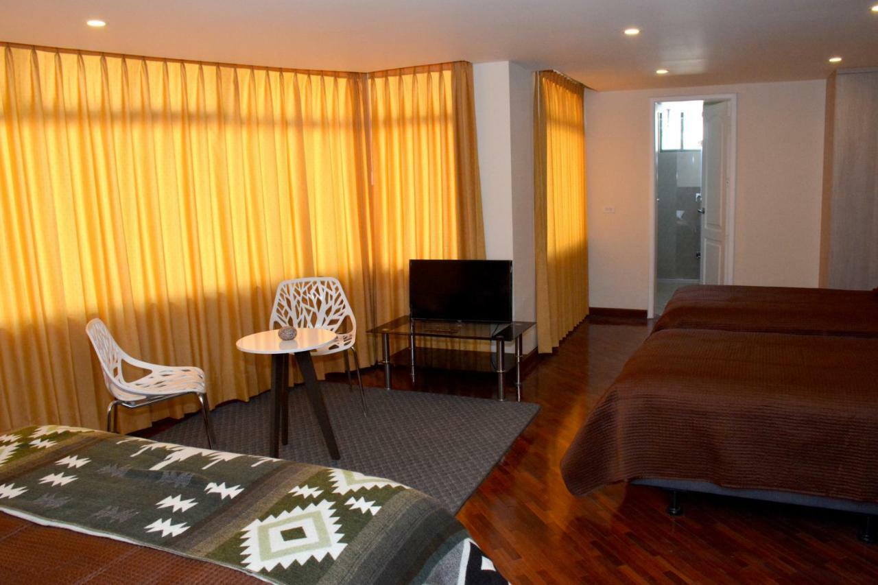 Los Angeles Stay Inn Quito Buitenkant foto