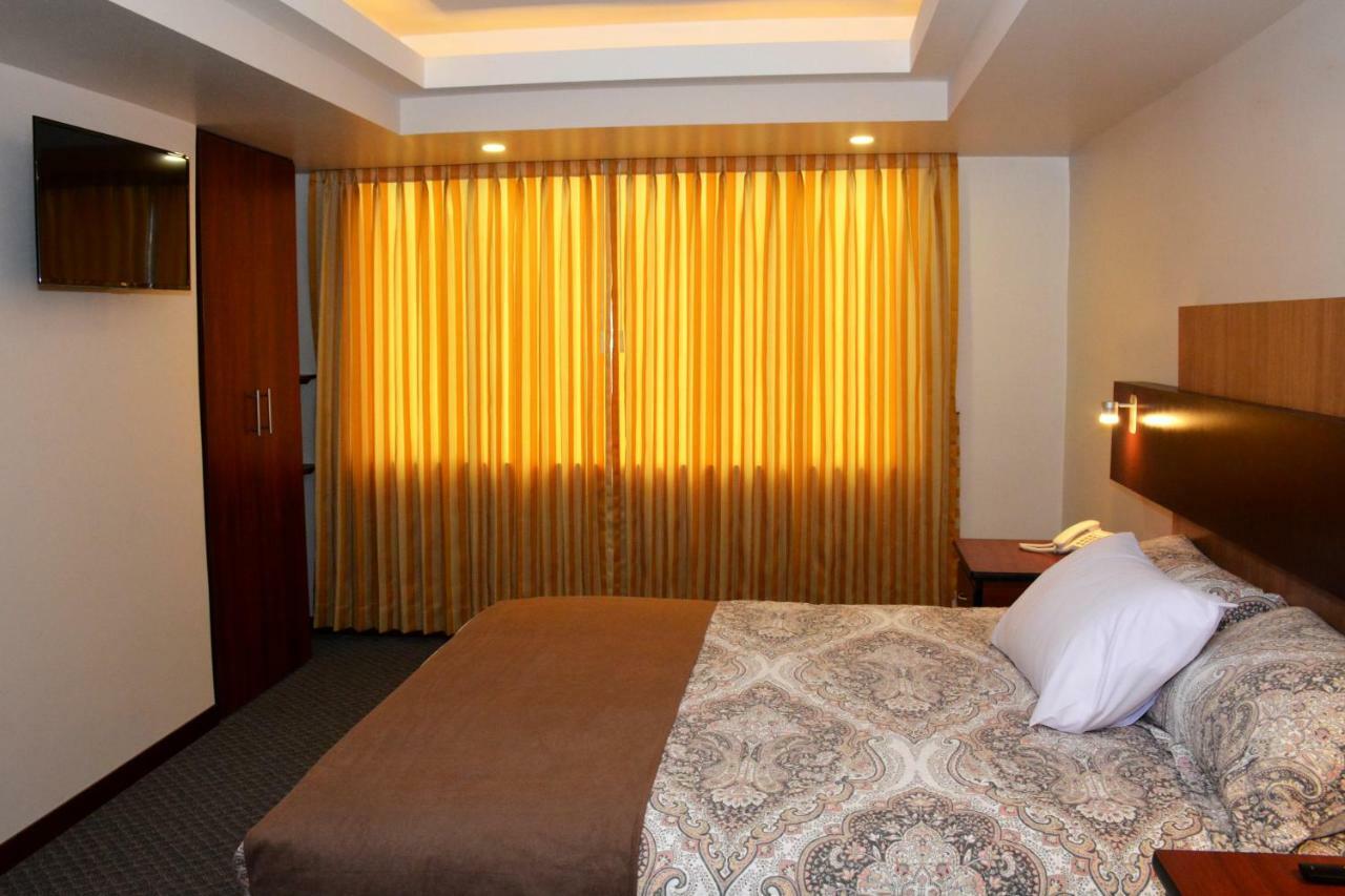Los Angeles Stay Inn Quito Buitenkant foto